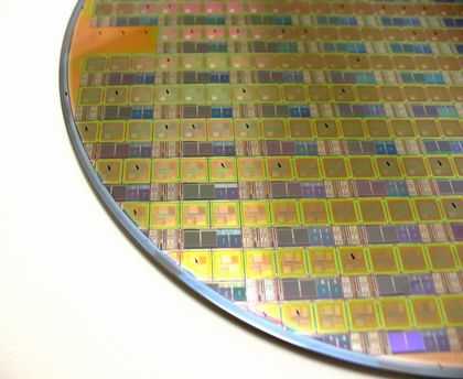 Semiconductor manufacturing is similar to agriculture and fisheries. CPUと歩留まり